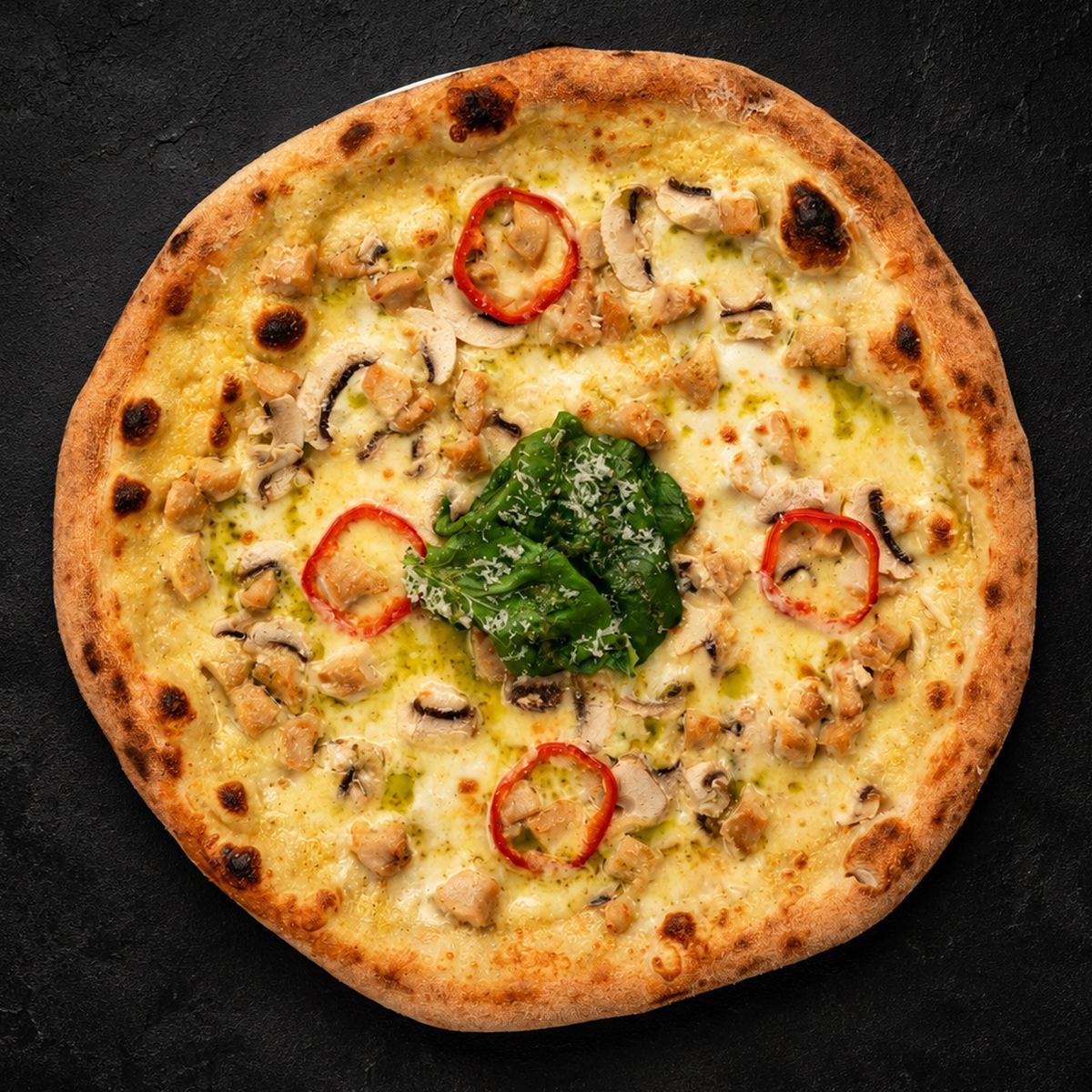 Köri Soslu Tavuklu Pizza